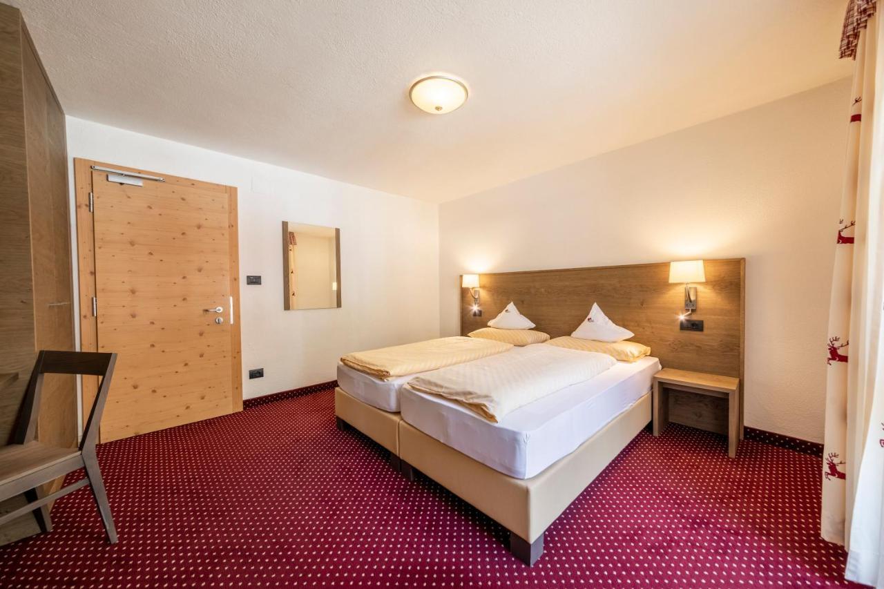 Hotel Dolomiti La Villa  Luaran gambar