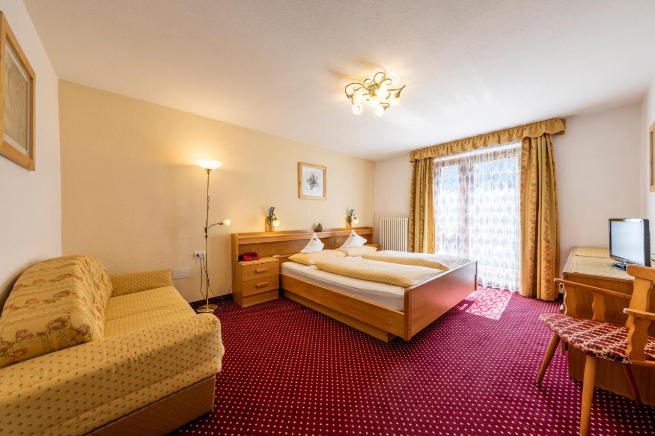 Hotel Dolomiti La Villa  Luaran gambar